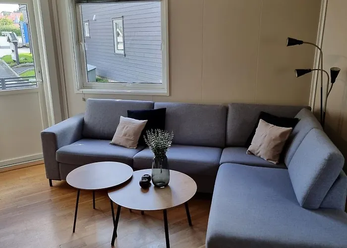 Cozy With Terrace Apartment *
